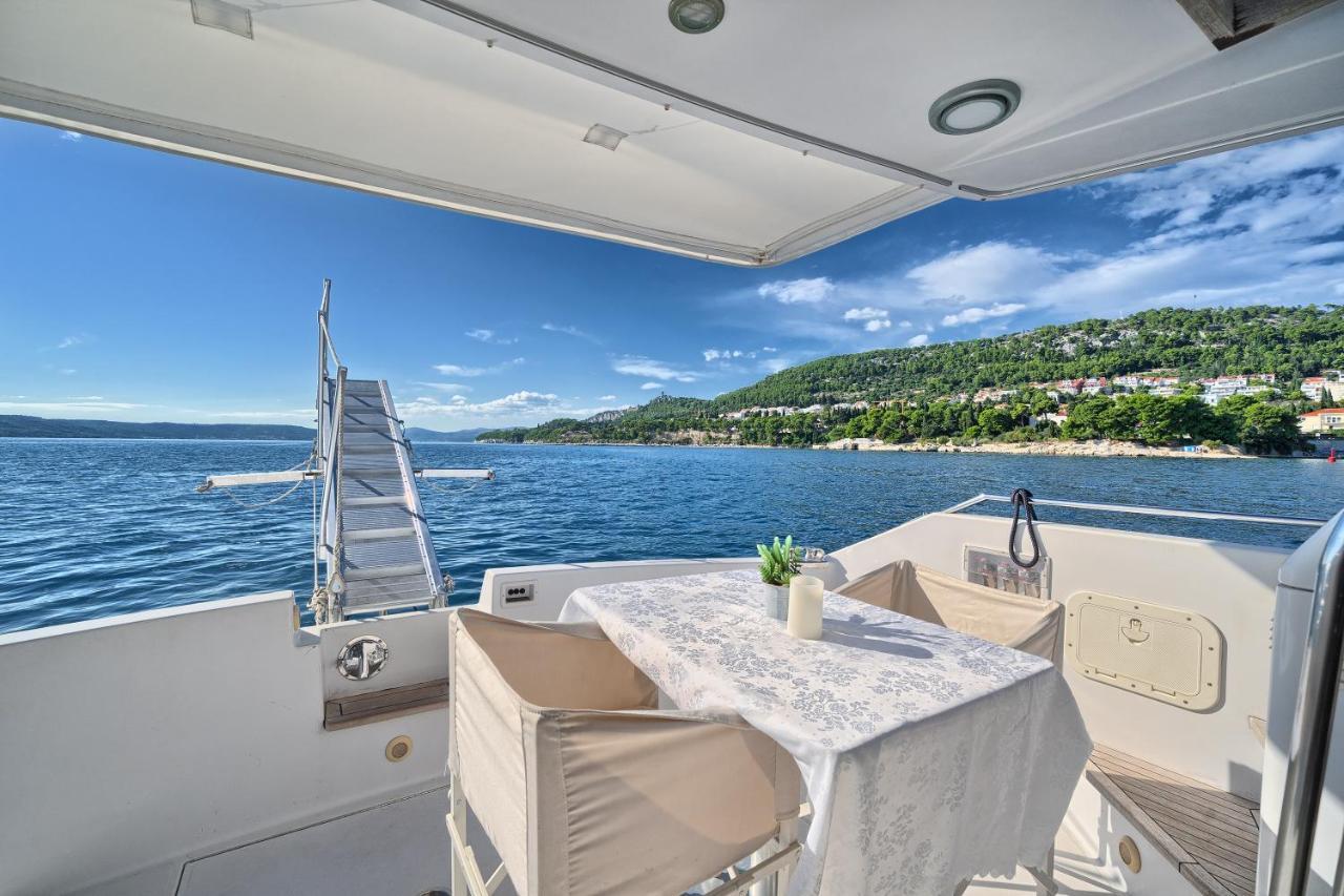 Luxury Yacht - Lex Of The Seas Hotell Split Eksteriør bilde